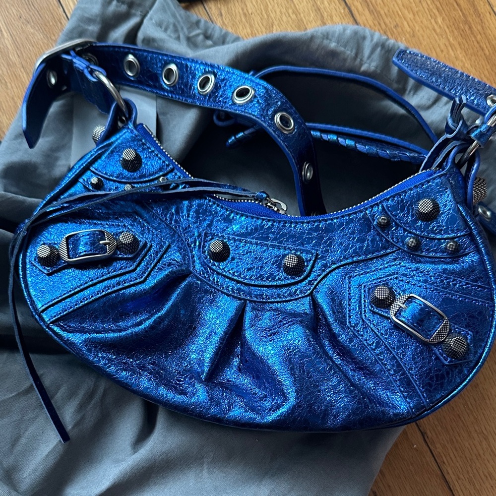 Balenciaga Le Cagole XS